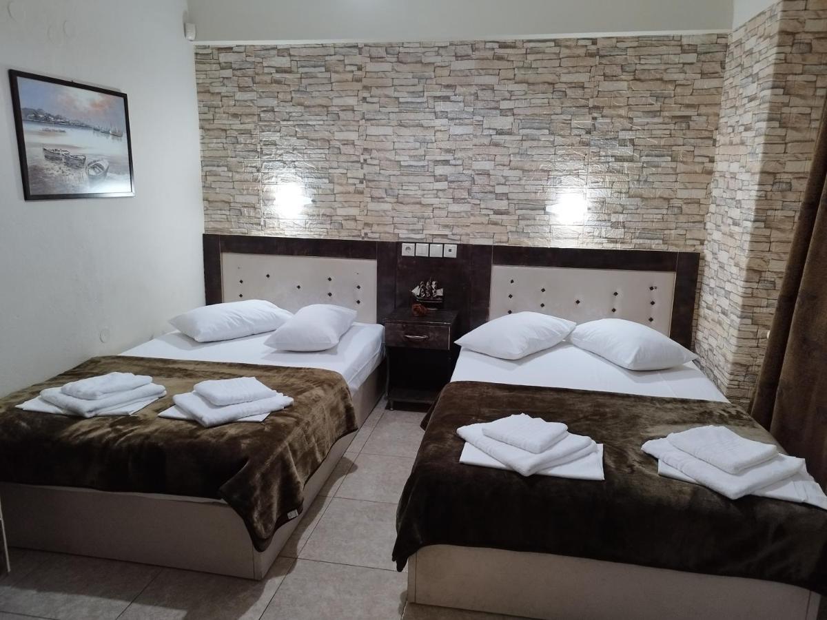 Hotel Villa Pigasos Paralía Kültér fotó