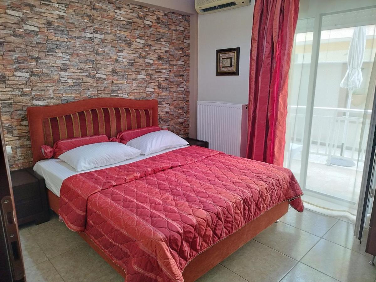 Hotel Villa Pigasos Paralía Kültér fotó
