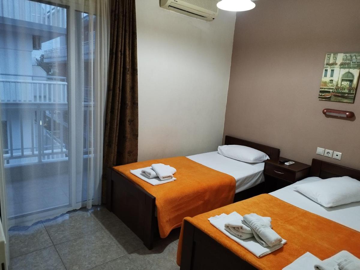 Hotel Villa Pigasos Paralía Kültér fotó