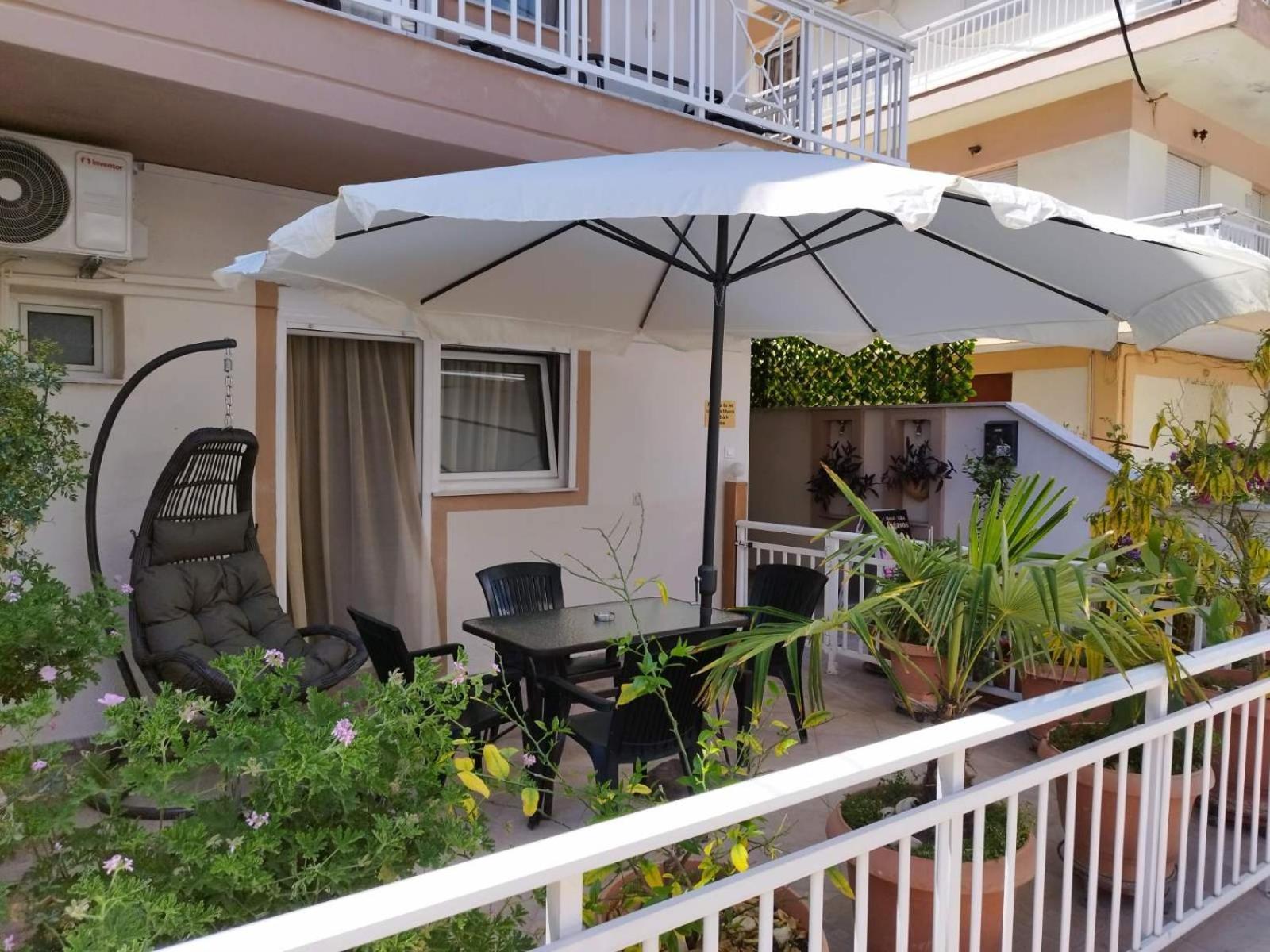 Hotel Villa Pigasos Paralía Kültér fotó