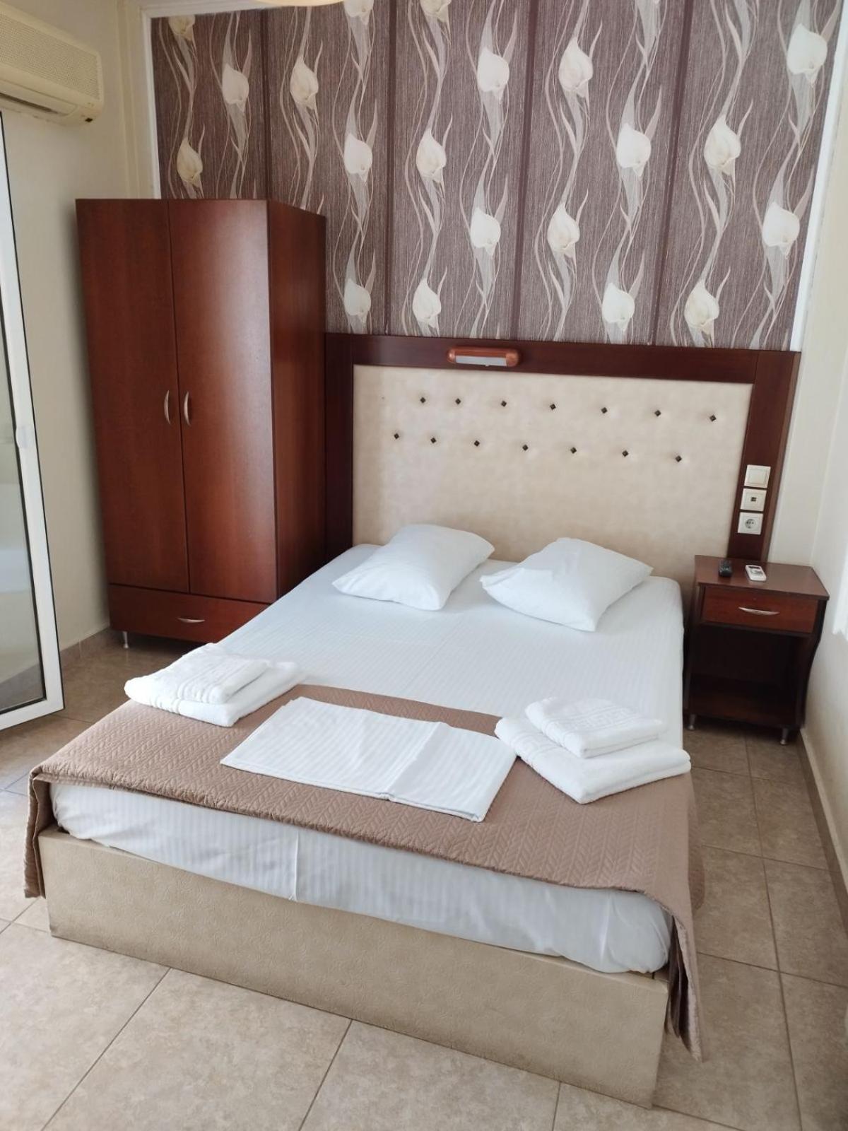 Hotel Villa Pigasos Paralía Kültér fotó