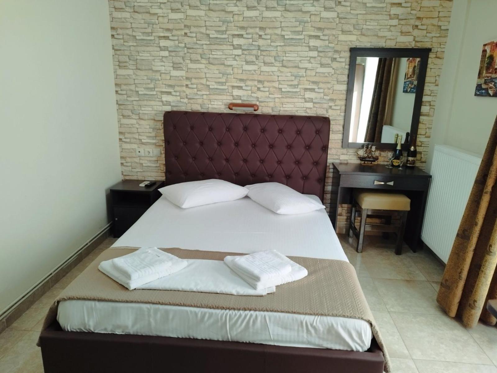 Hotel Villa Pigasos Paralía Kültér fotó