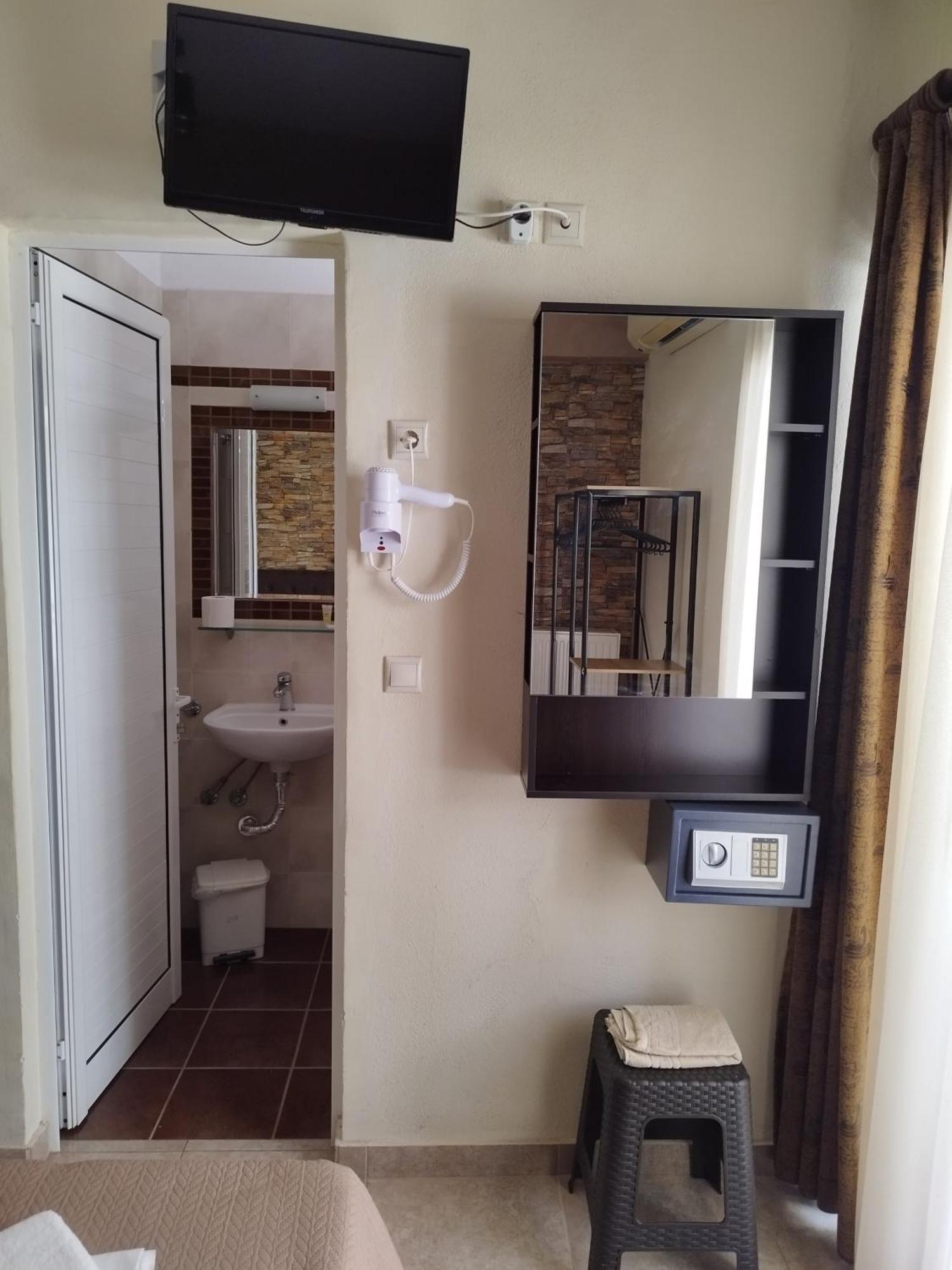 Hotel Villa Pigasos Paralía Kültér fotó