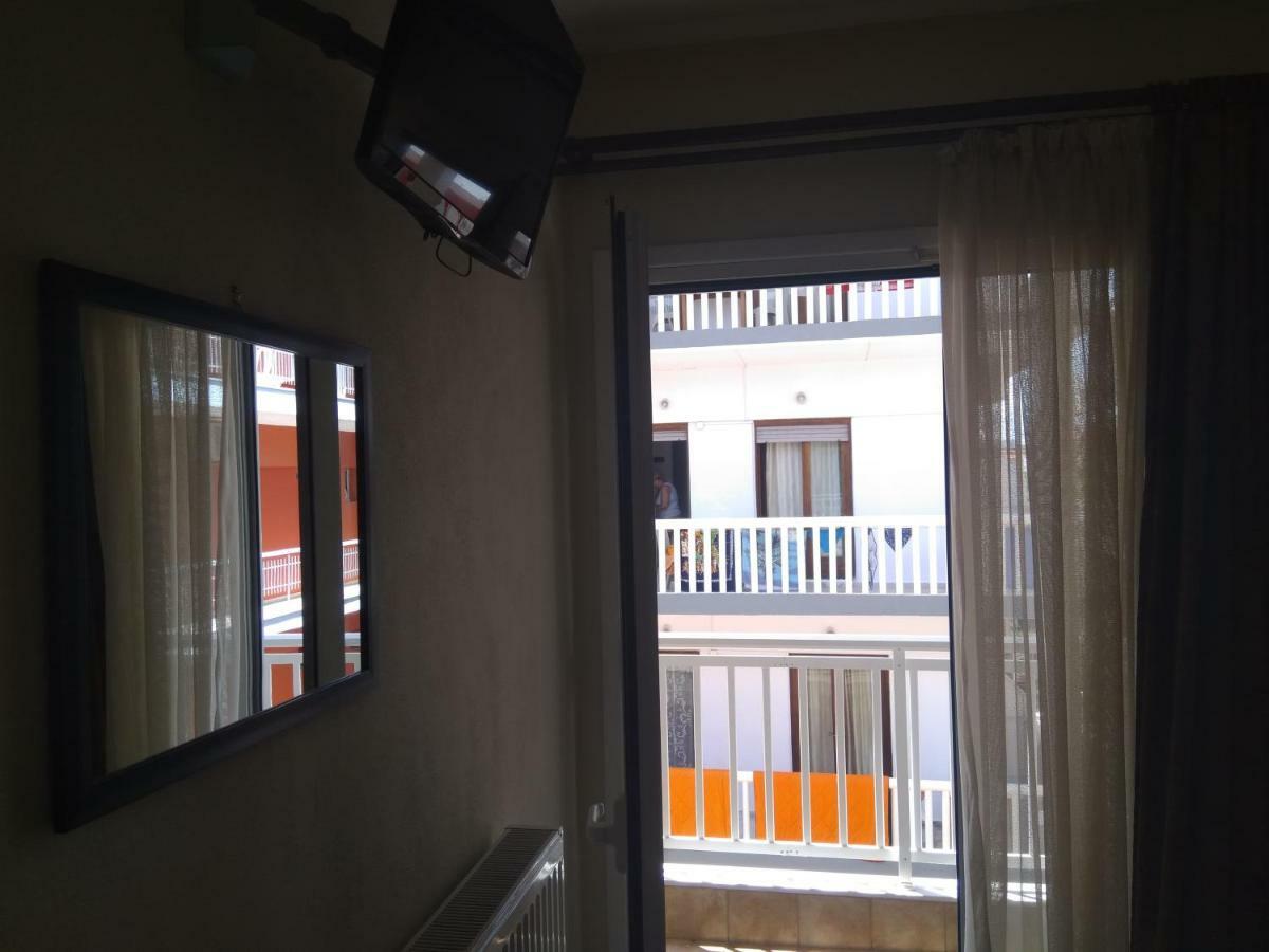 Hotel Villa Pigasos Paralía Kültér fotó
